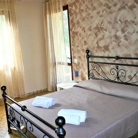 Al Profumo Del Garda بيت للعطل Castello (Brescia)