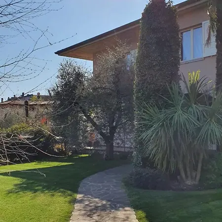 بيت للعطل Al Profumo Del Garda